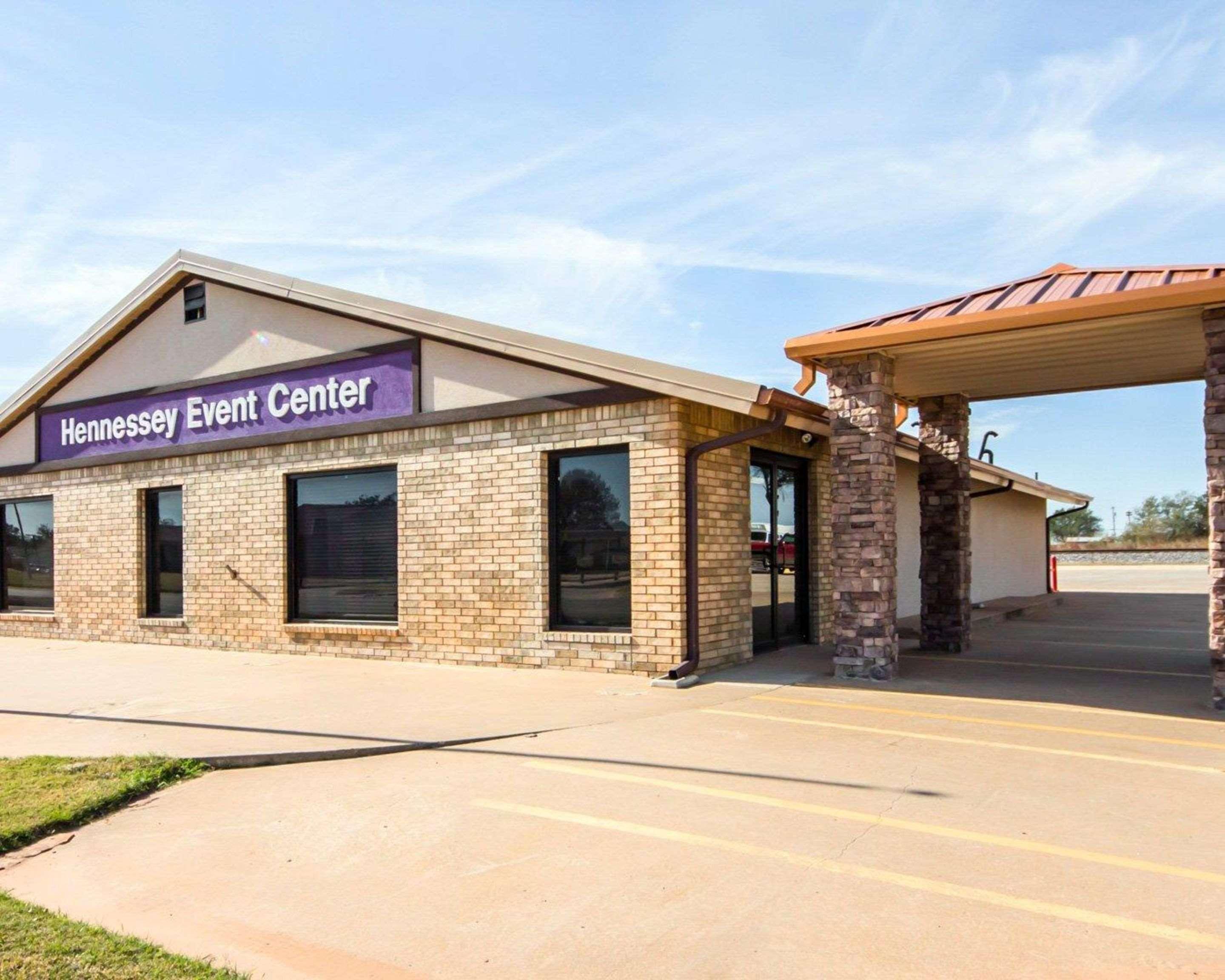 Sleep Inn & Suites Hennessey North Bagian luar foto