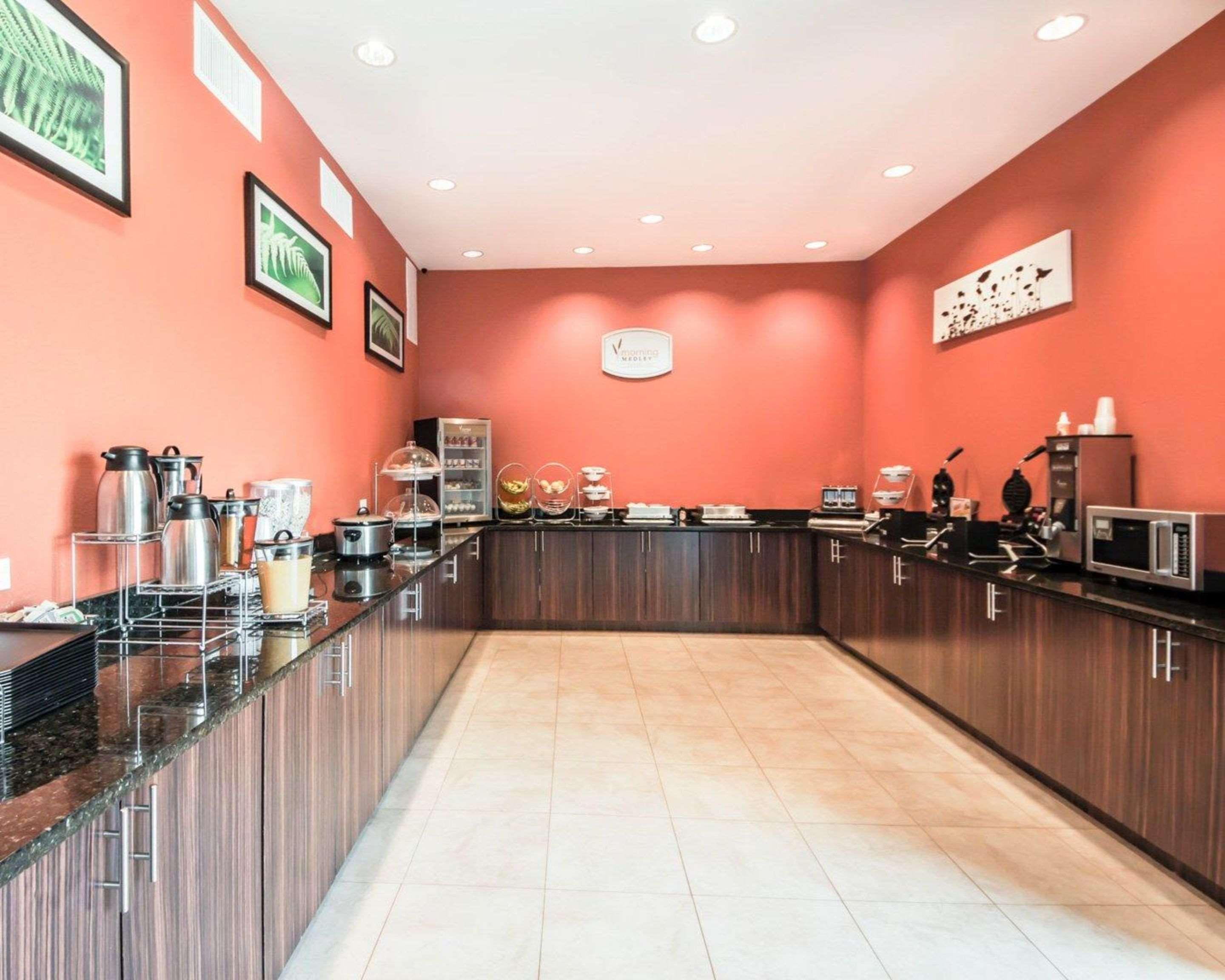 Sleep Inn & Suites Hennessey North Bagian luar foto