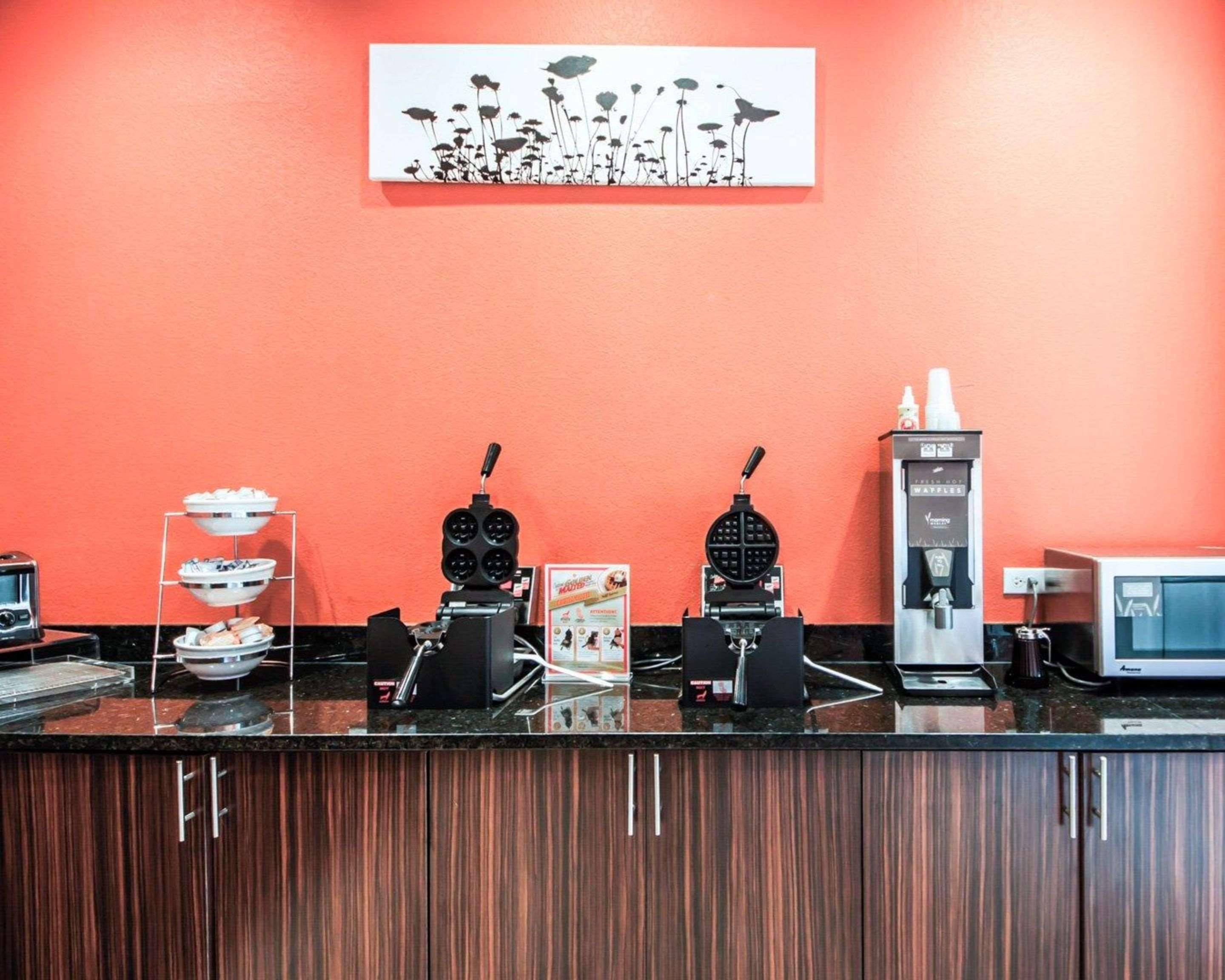 Sleep Inn & Suites Hennessey North Bagian luar foto