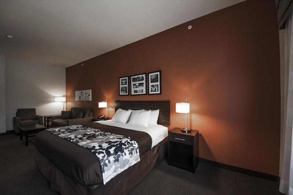 Sleep Inn & Suites Hennessey North Bagian luar foto