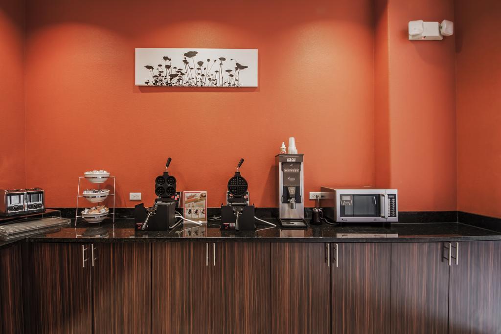 Sleep Inn & Suites Hennessey North Bagian luar foto