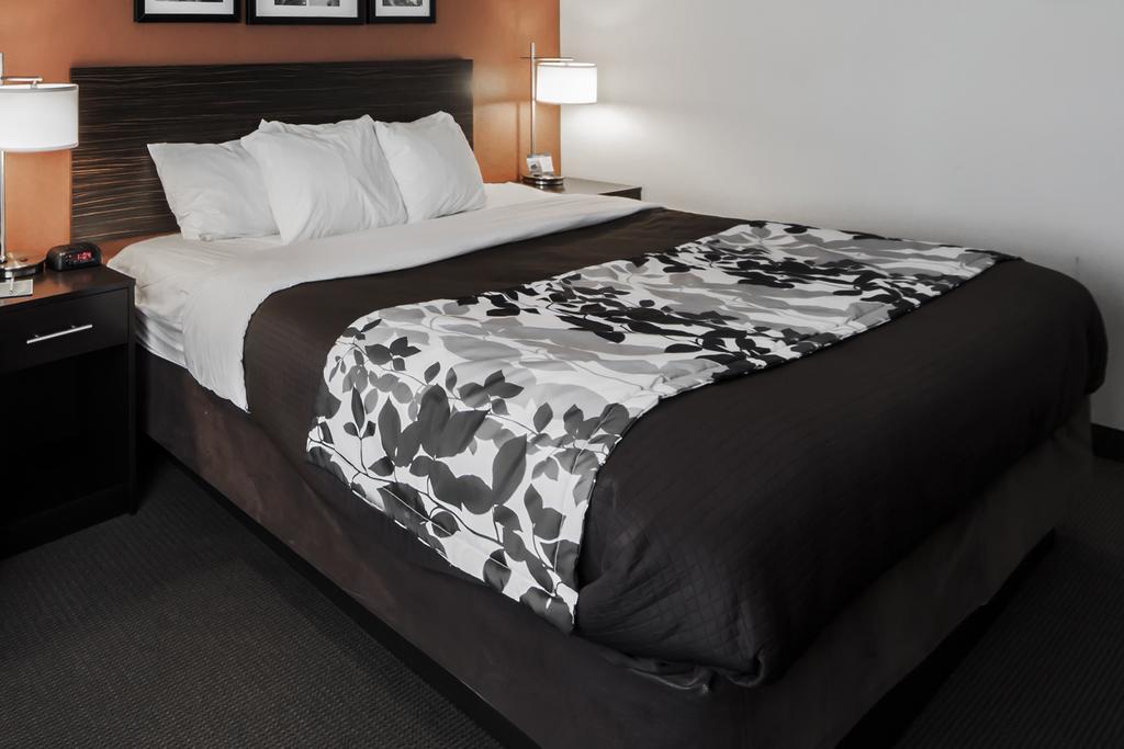 Sleep Inn & Suites Hennessey North Bagian luar foto